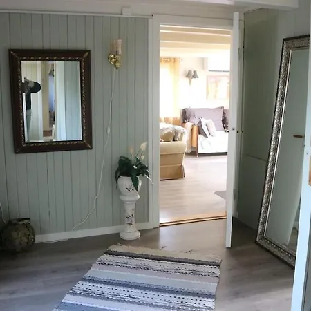 Vareidstua